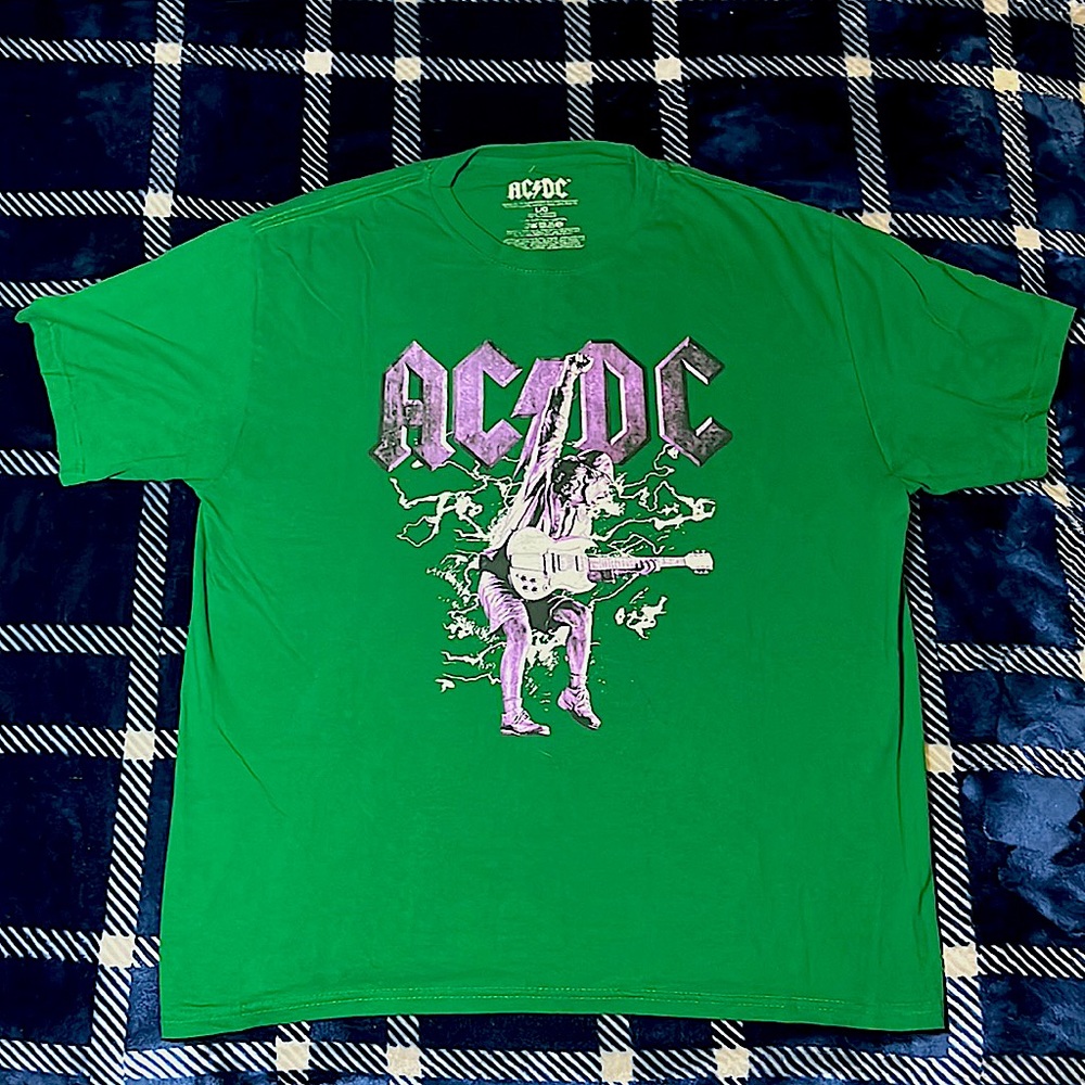 Large AC/DC Angus Young Graphic Tshirt Green and Purple 100% Cotton